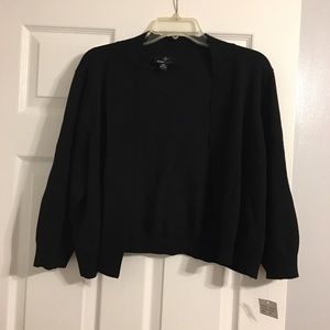 NWT Black 3/4 sleeve open face crop cardigan